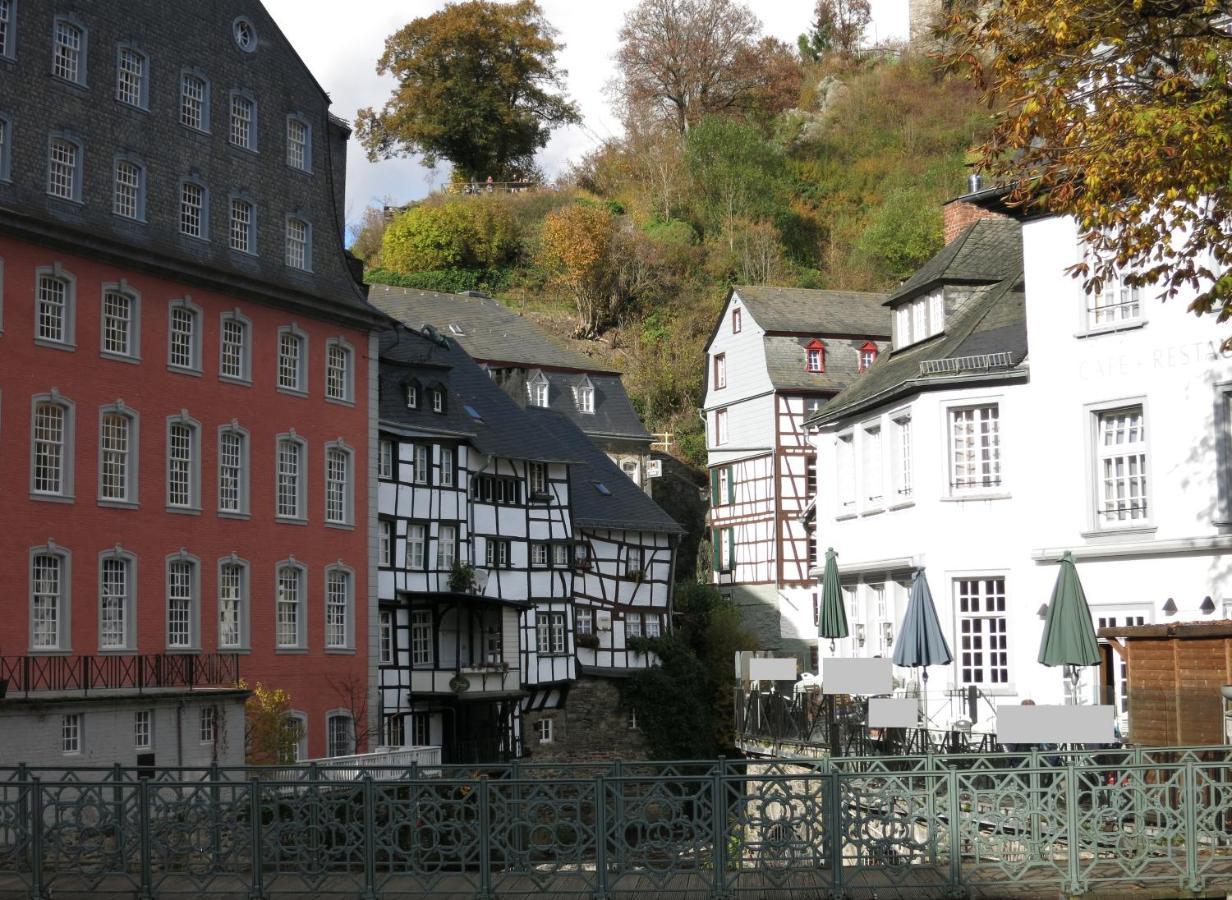 Historisches Haus Im Herzen Von Monschau Eksteriør bilde