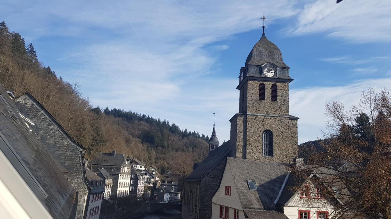 Historisches Haus Im Herzen Von Monschau Eksteriør bilde