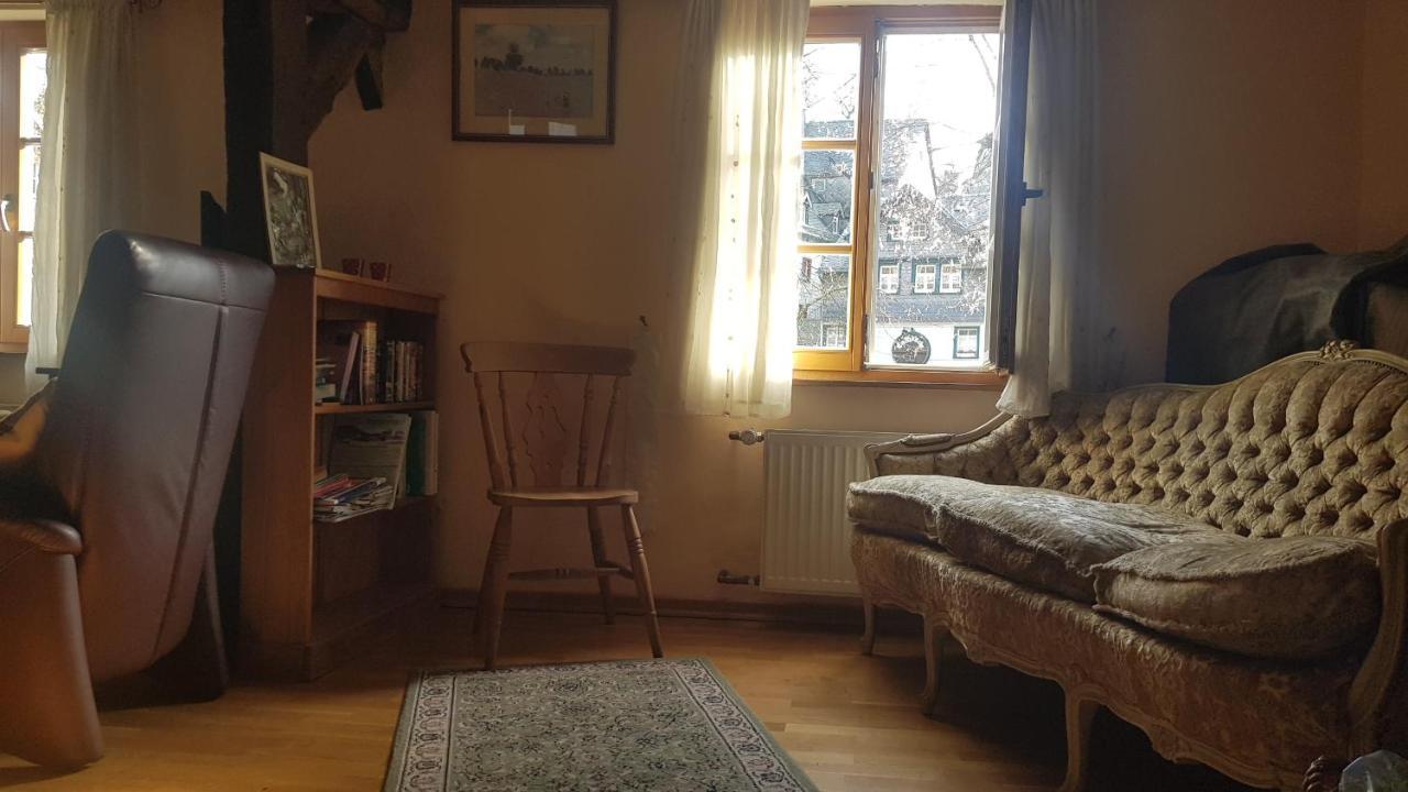 Historisches Haus Im Herzen Von Monschau Eksteriør bilde